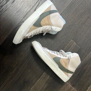 Nike Blazers Cream and Gray High-Top Sneakers
